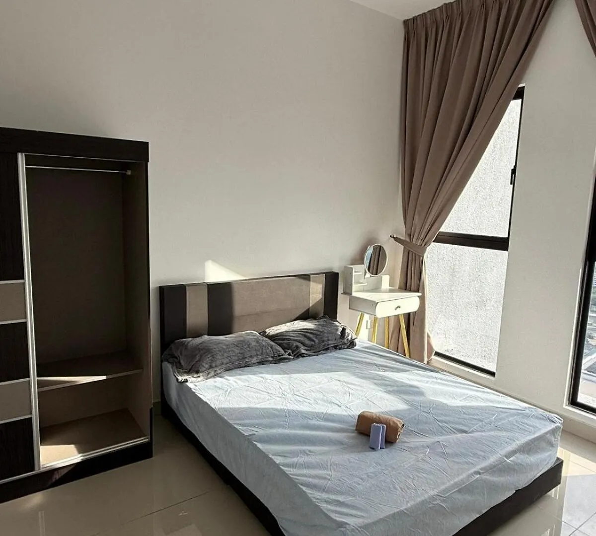 2Room Freeshuttle To Mrt 2-5Pax 10Minutes To Klcc Trx Kuala Lumpur Apartment